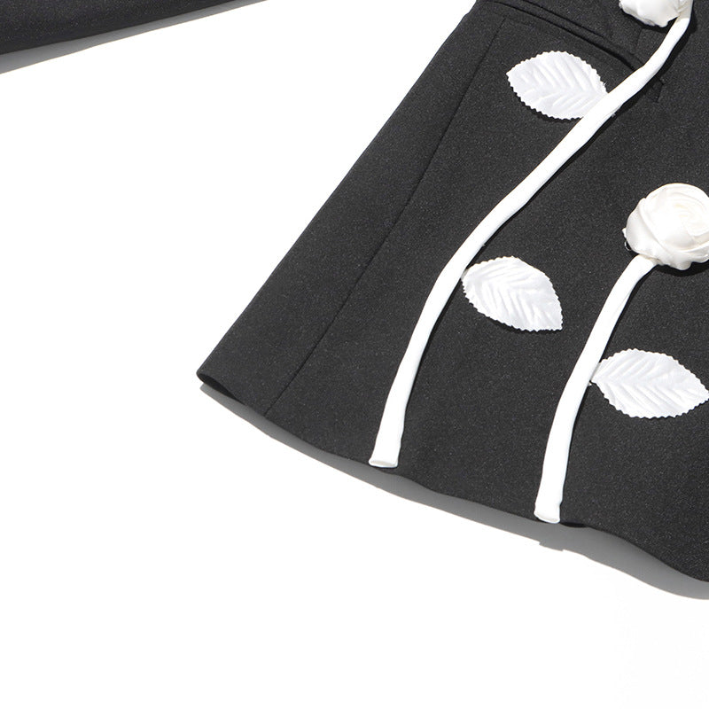 Midnight Rose Floral Blazer - Aurisélla London