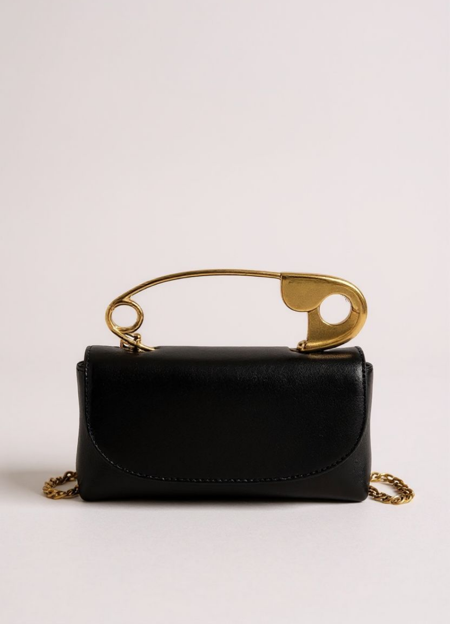 Lock & Luxe Black Bag - Aurisélla London