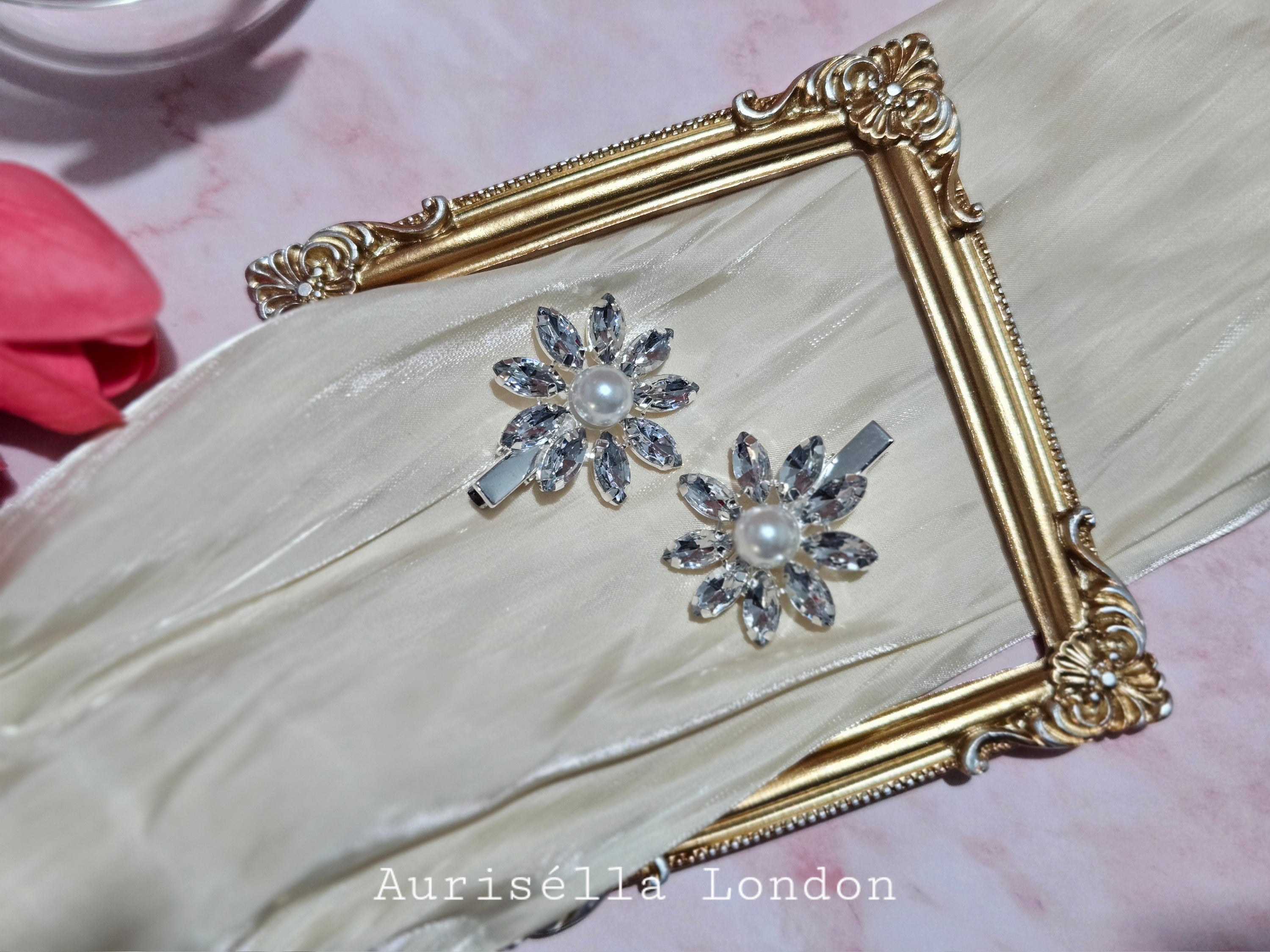 Pearl Blossom Hair Clips- Set of 2 - Aurisélla London