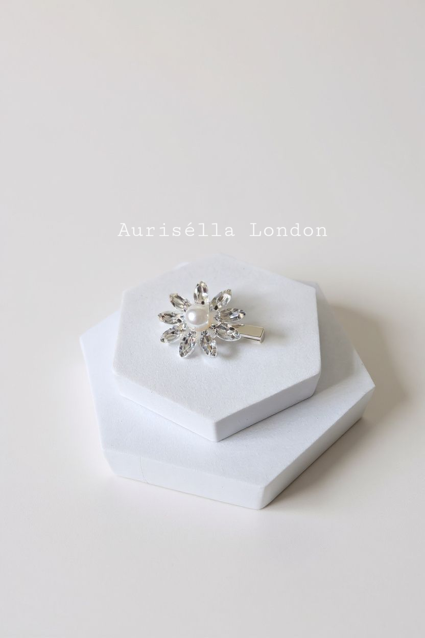 Pearl Blossom Hair Clips- Set of 2 - Aurisélla London