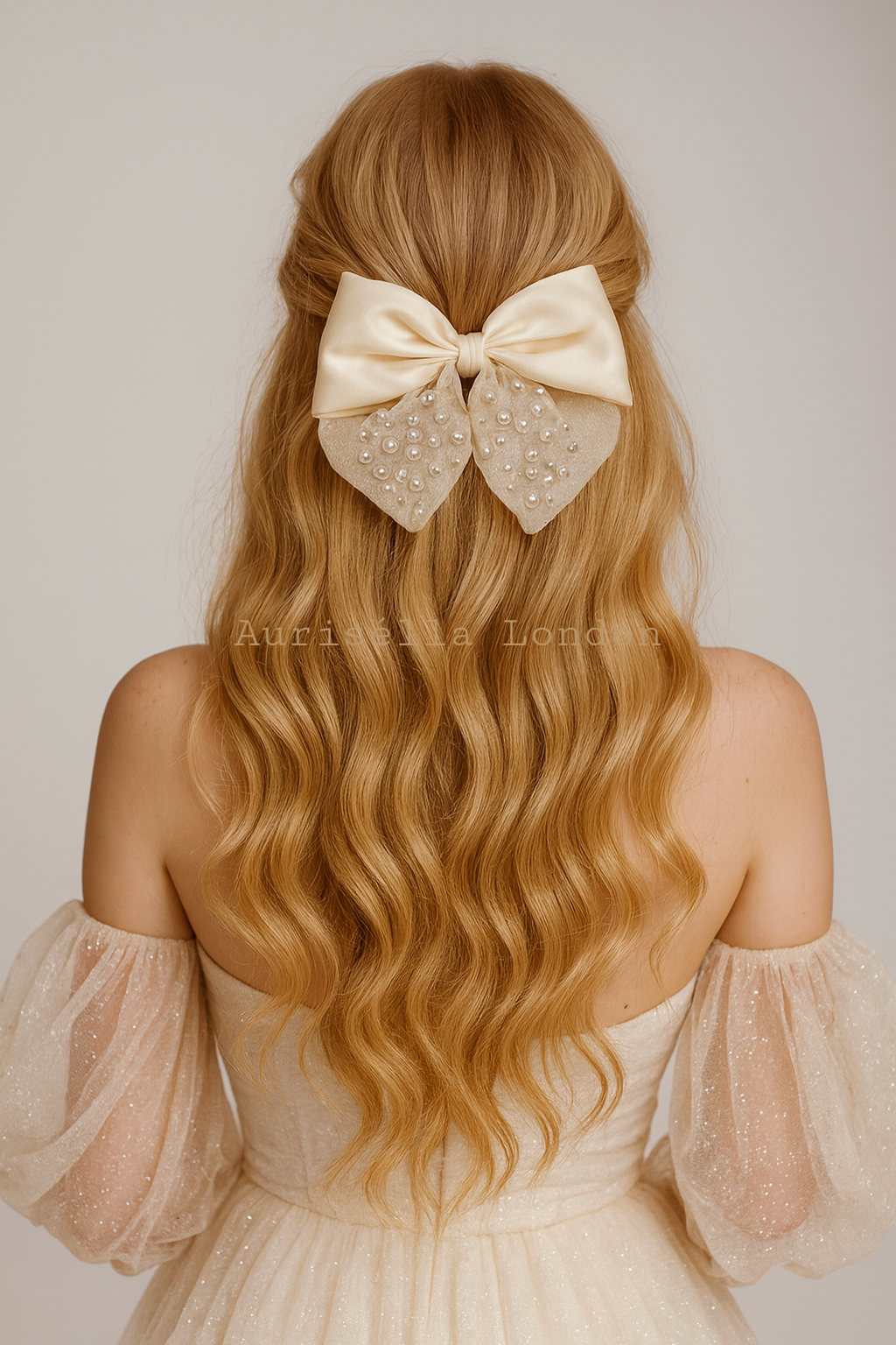 Rosabelle Pearl Blossom Bow Clip - Aurisélla London